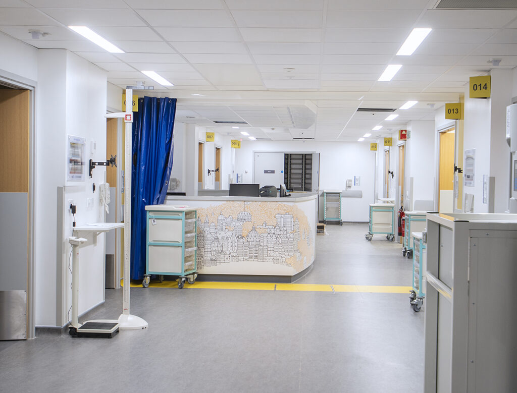 trauma emergency department ward